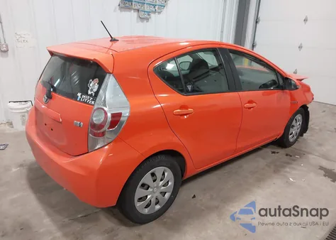 2013 Toyota Prius C Two from USA, damaged, VIN JTDKDTB35D1051161